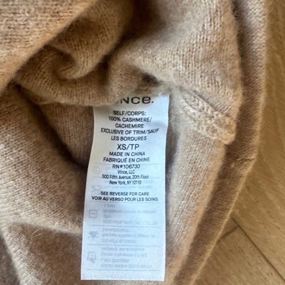 Vince Cashmere Beige V-Neck Wrap Sweater - Picture 4 of 7